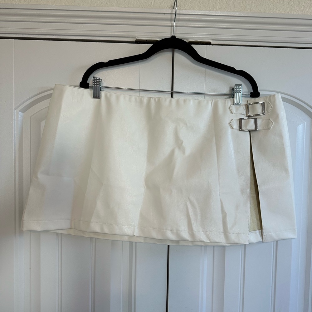 White Mini Skirt with Buckle Detail